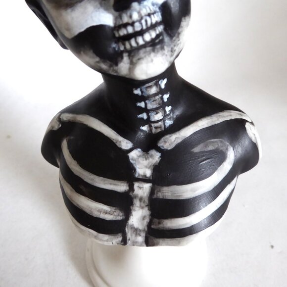 NEW SKELETON DEATH BECOMES HER UPCYCLED GOTHIC HALLOWEEN HORROR FIGURINE ODDITY - Picture 8 of 10